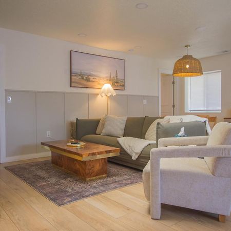 Bohemian Chic An Eclectic Escape-Hot Tub-Pet Friendly-No Pet Fees! Villa Albuquerque Exterior photo