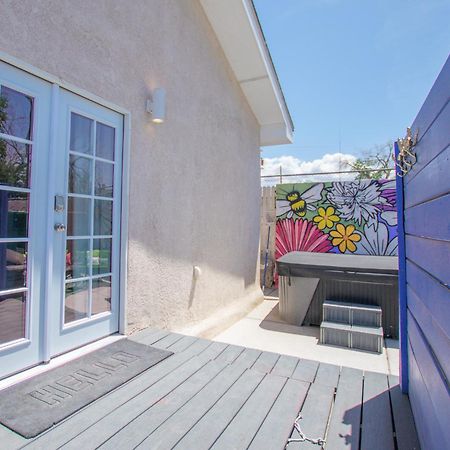 Bohemian Chic An Eclectic Escape-Hot Tub-Pet Friendly-No Pet Fees! Villa Albuquerque Exterior photo